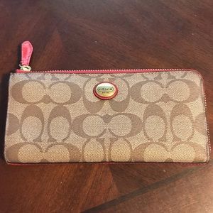 Coach wallet